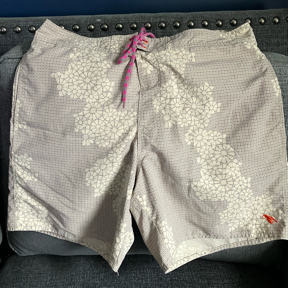Ted Baker Men's Swim Trunks Size 5 Lobster Pockets Gray Geometric Print Lined